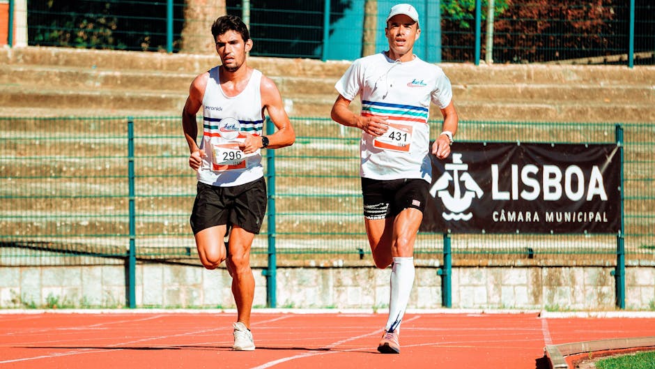 Studenți discutând planuri academice